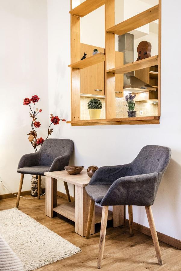 Apartament Downtown Charm With Balcony And Garden View Budapeszt Zewnętrze zdjęcie