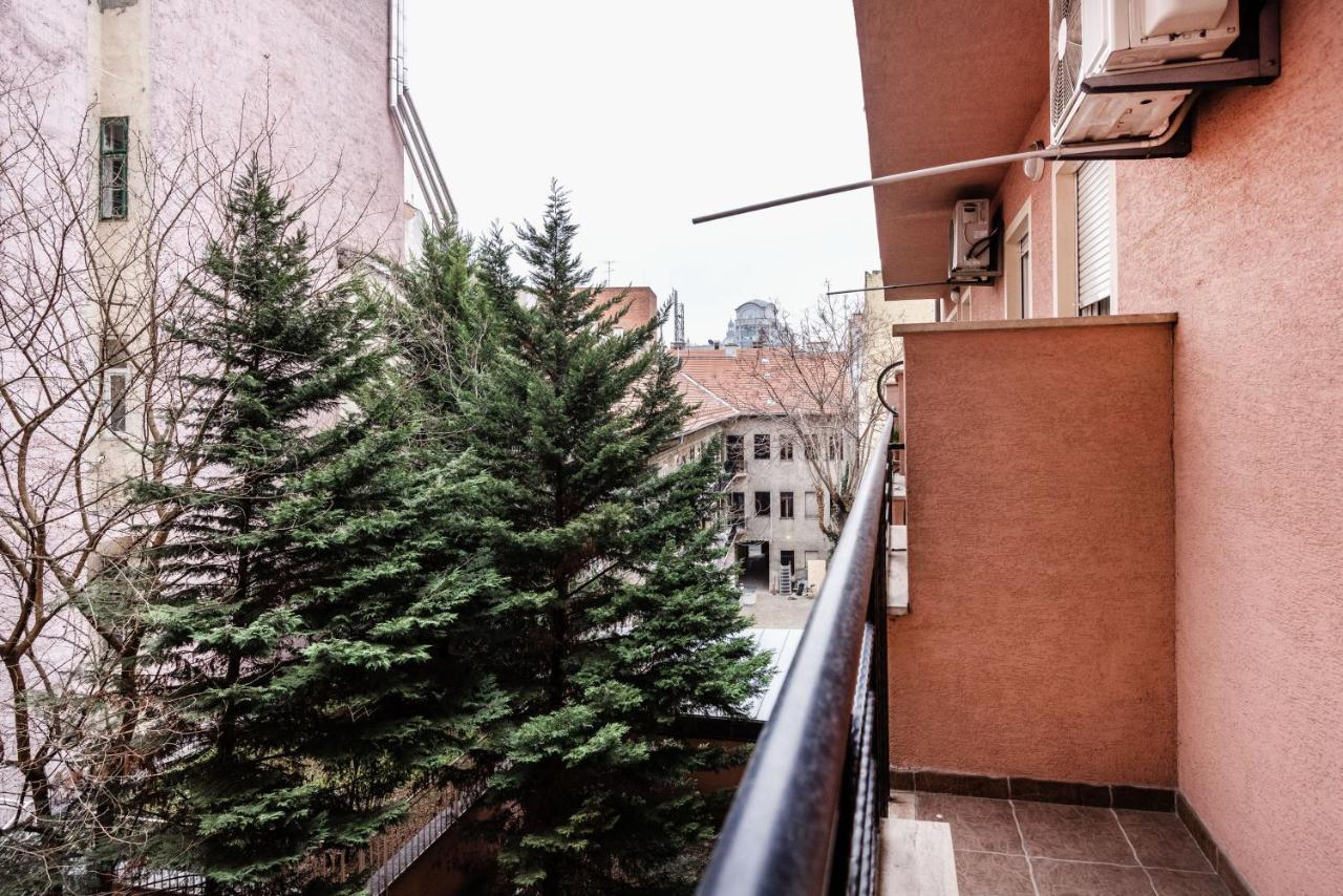 Apartament Downtown Charm With Balcony And Garden View Budapeszt Zewnętrze zdjęcie